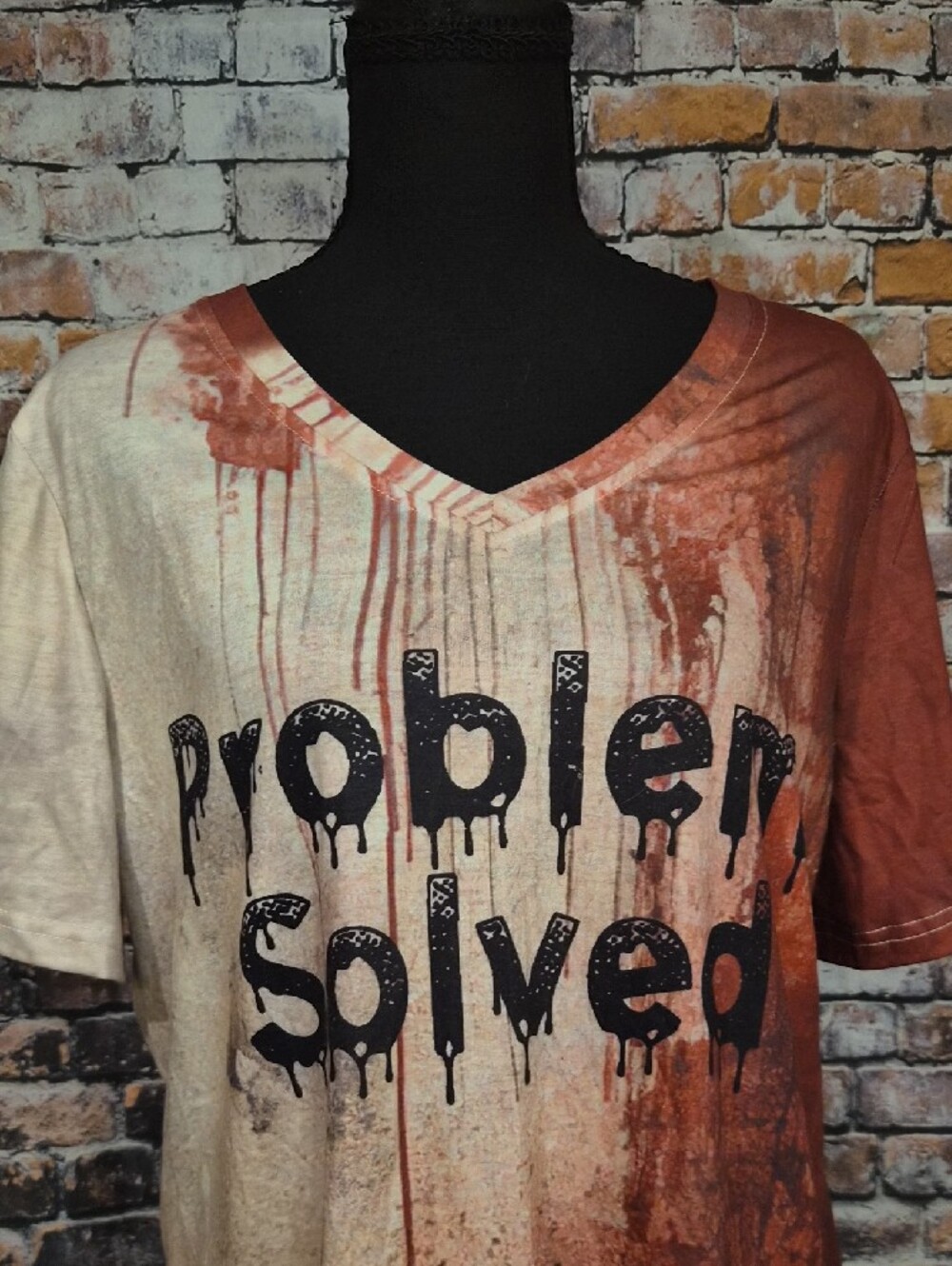 Problem Solved V-Neck Tee in Rust & Cream - Picture 3 of 4